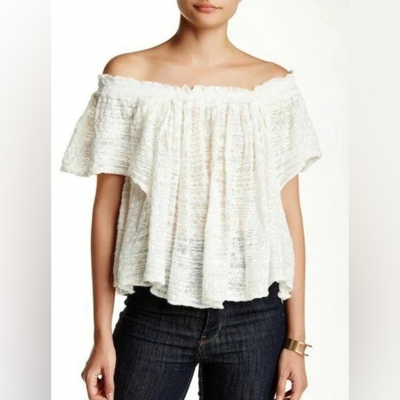 EUC Free People thrills and Frills sweater - Picture 3 of 7